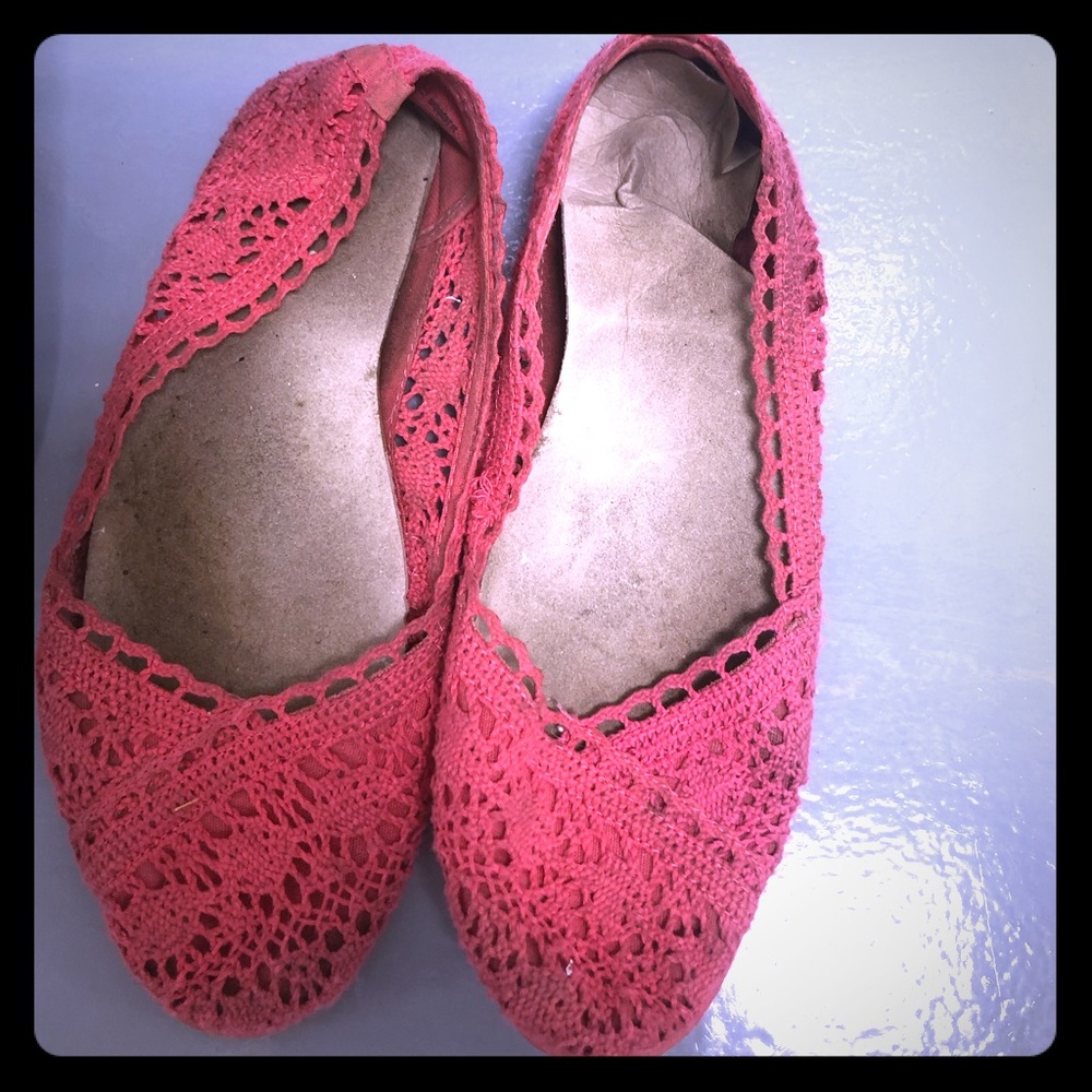 Pink lace flats